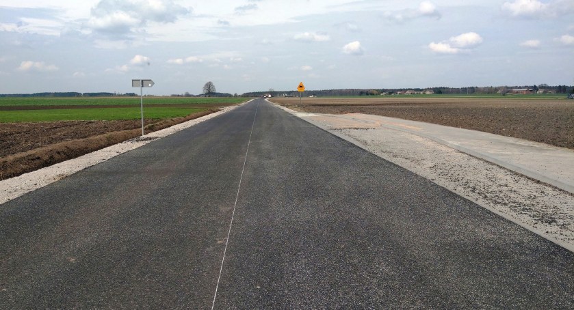 Fot.  Przebudowa DW 190 obejmuje 14-kilometrowy odcinek od Krajenki do Wysokiej (Fot. UMiG Krajenka)