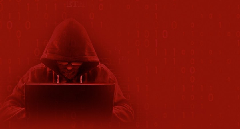 Policja ostrzega przed fałszywymi e-mailami z CBZC (fot. Pixabay)