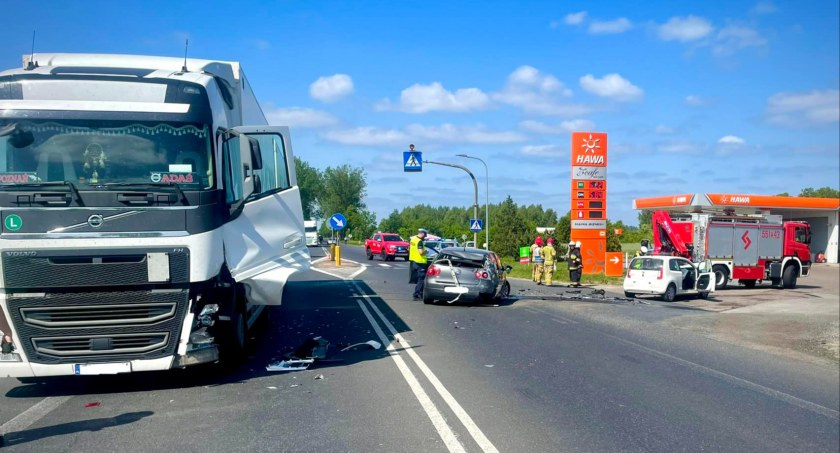 Do wypadku doszło na DK11 w Ługach Ujskich (Fot. KPP Piła)