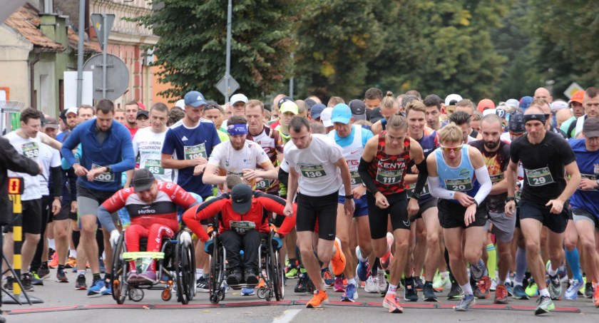 W tym roku odbędzie się już 41. edycja Biegu im. T. Zielińskiego (Fot. UM Trzcianka)