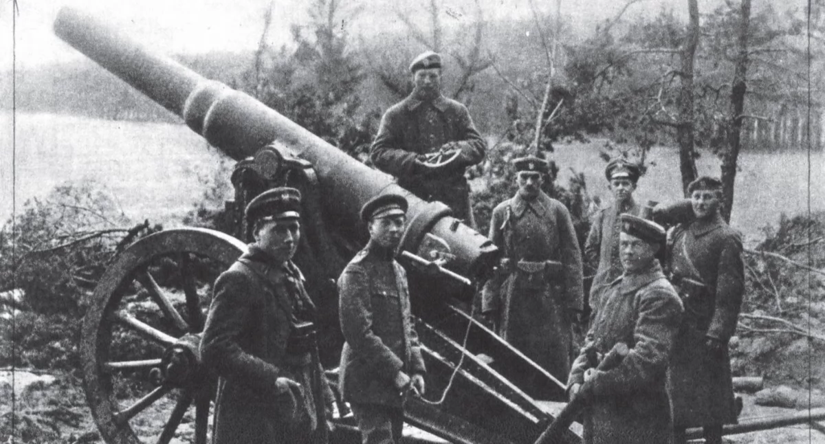 Działo „Barbara” z baterii artylerii ciężkiej na stanowisku pod wsią Zatom Stary k. Międzychodu, luty 1919 r. Fot. z albumu M. Olszewskiego, Powstanie Wielkopolskie 1918–1919, Koszalin 2008