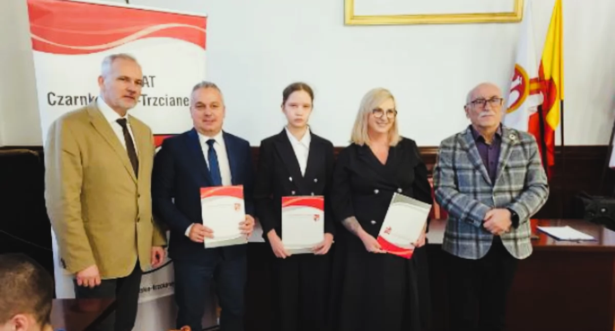 Wieleński akcent podczas sportowego podsumowania roku (Fot. Starostwo Powiatowe w Czarnkowie) 