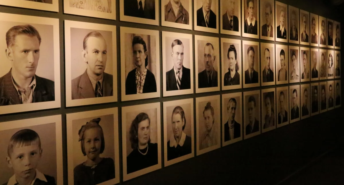 Powojenna wystawa w Muzeum Ziemi Nadnoteckiej (Fot. Ze zbiorów Wiktora Franczyszyna)