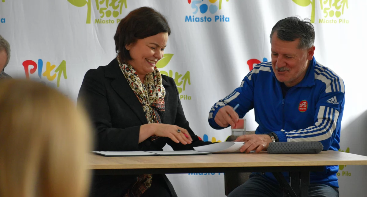 SPS Volley Piła na szkolenie dzieci i młodzieży w piłce siatkowej oraz organizację zawodów Kinder of Joy otrzymał 47 tys. zł (Fot. UM Piła)