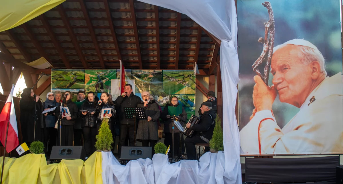 Koncert w Ciszkowie w hołdzie św. Janowi Pawłowi II (Fot. UG Czarnków)