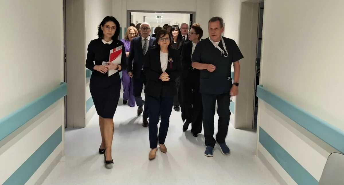 Minister zdrowia Izabela Leszczyna w szpitalu w Czarnkowie (Fot. Starostwo Powiatowe w Czarnkowie)