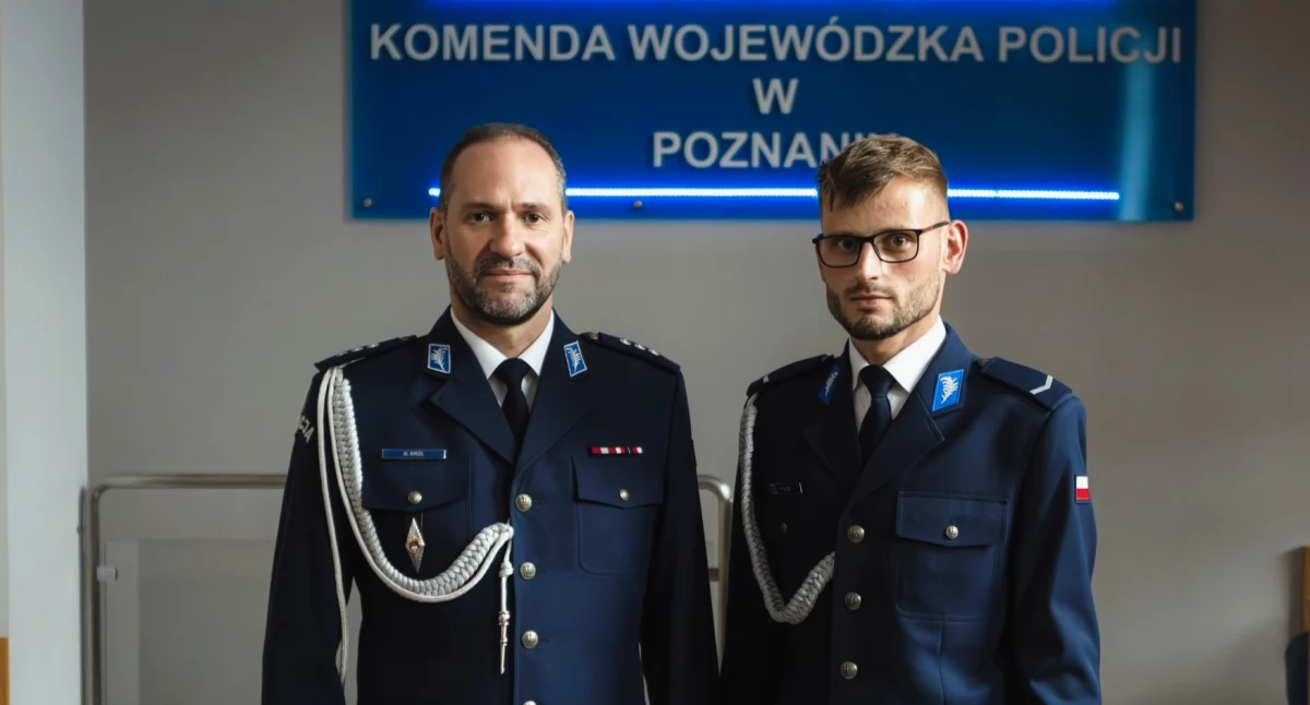 Podczas uroczystej zbiórki w KWP wyróżniono sierż. Marcina Okonia (Fot. KPP Piła)