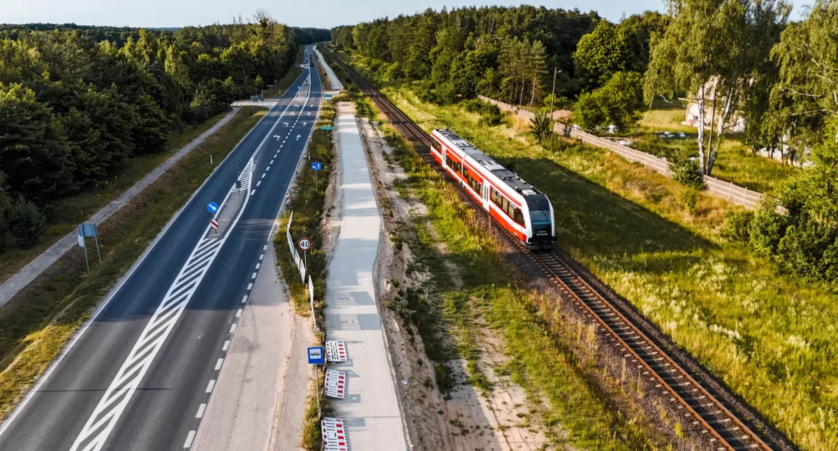 Budowa ścieżki rowerowej na odcinku Sława Wielkopolska – Skoki (Fot. WZDW)