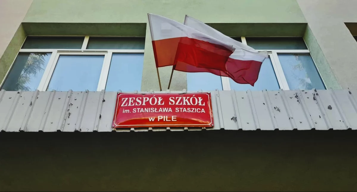 Od 1 września Zespół Szkół im. Stanisława Staszica zastąpiło II Liceum Ogólnokształcące im. Stanisława Staszica (Fot. Agnieszka Świderska) 
