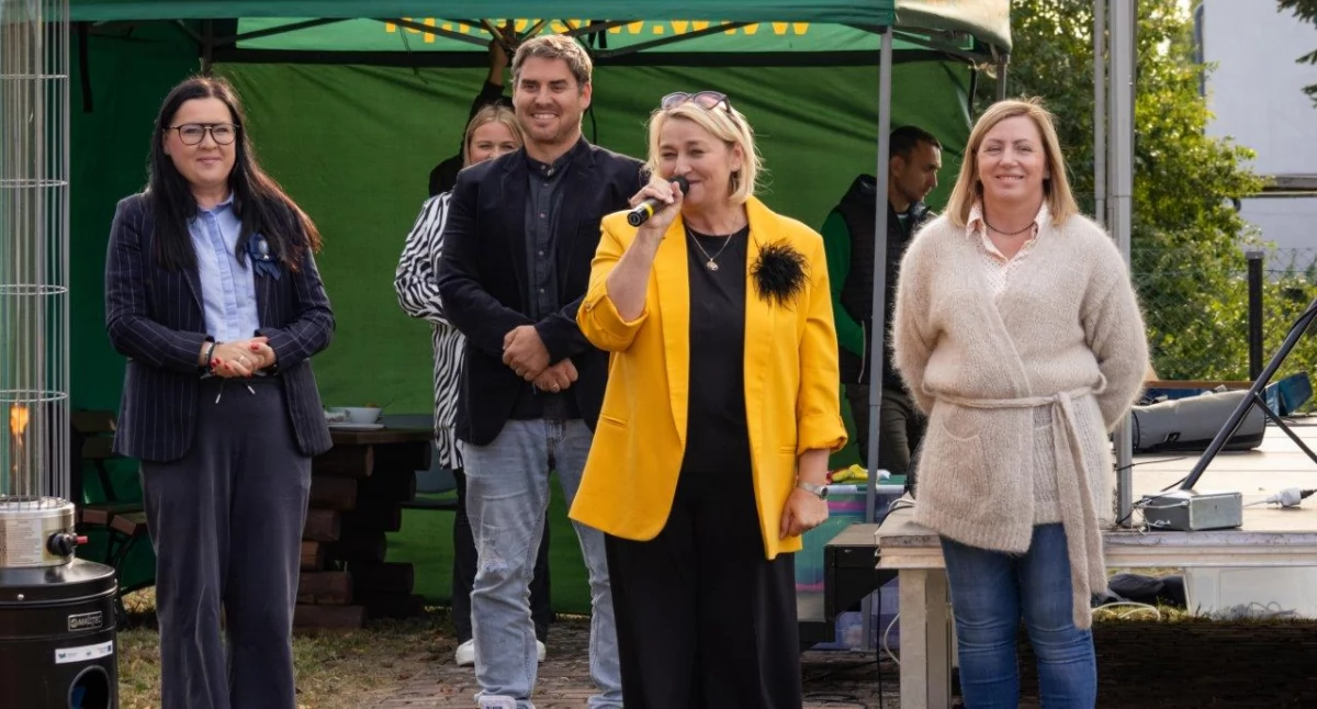 Ludzie, Seniorada Wieleniu święto integracji radości - zdjęcie, fotografia