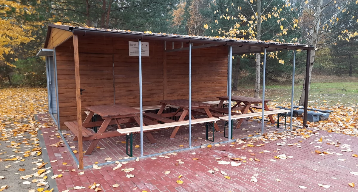 Inwestycje, Boisko Dzierżążnie Wielkim nowym otoczeniu - zdjęcie, fotografia