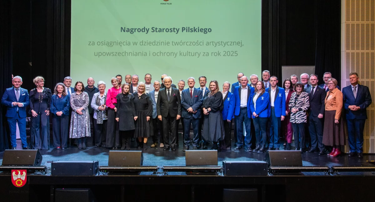 Laureaci Nagród Starosty w dziedzinie kultury (Fot. Starostwo Powiatowe w Pile) 