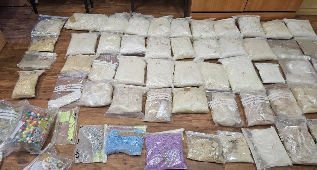 Policjanci zabezpieczyli ponad 60 kilogramów narkotyków (Fot. KPP Złotów)