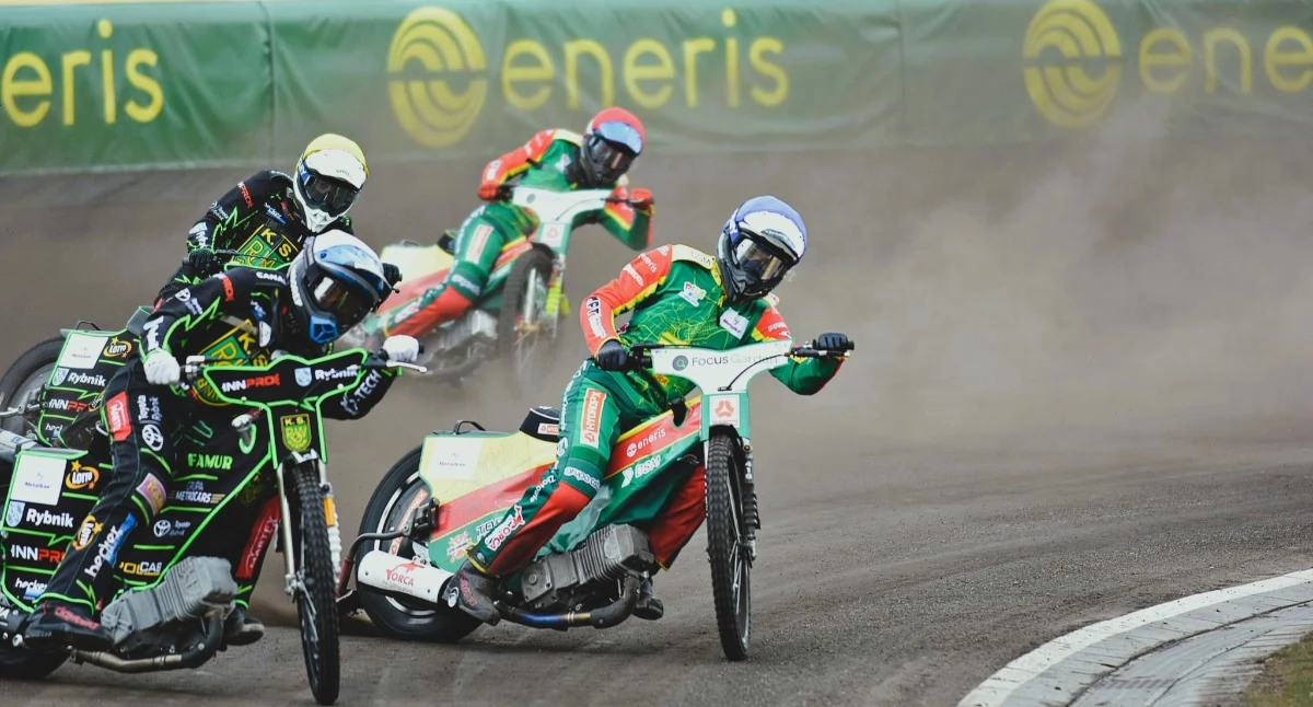 Polonia wygrała na inaugurację sezonu z Innpro ROW Rybnik (Fot. PilaOnline.pl)