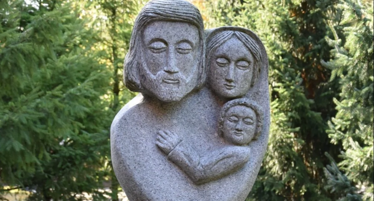 W Pile urna z prochami dzieci zostanie złożona pod Pomnikiem Dzieci Utraconych (Fot. Agnieszka Świderska)
