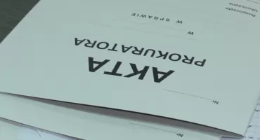 Urzędnicy z nadzoru budowlanego z zarzutami za korupcję