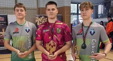 Pokazali czerwoną kartkę cukrzycy. Mateusz Świderski królem strzelców turnieju