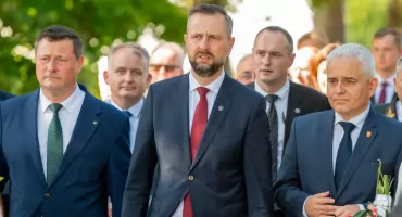 Kosiniak-Kamysz w Śmiłowie: chcemy rozsławić w Polsce dwóch bohaterów