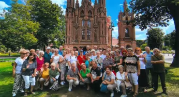 Seniorzy z Krzyża i Wielenia na szlaku