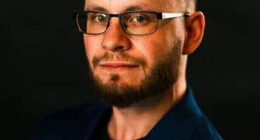 Jędrzej Dudkiewicz z „Innym domem” w Pile