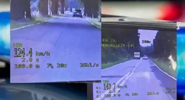 Jechali jak wariaci, pożegnali się z prawkiem